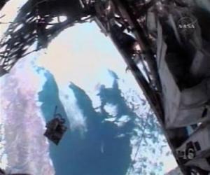 Tool bag lost on spacewalk