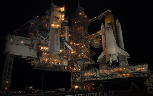 Space shuttle Endeavour is shown after rollback of the rotating service structure. The rollback was in preparation for liftoff on the STS-126 mission with a crew of seven